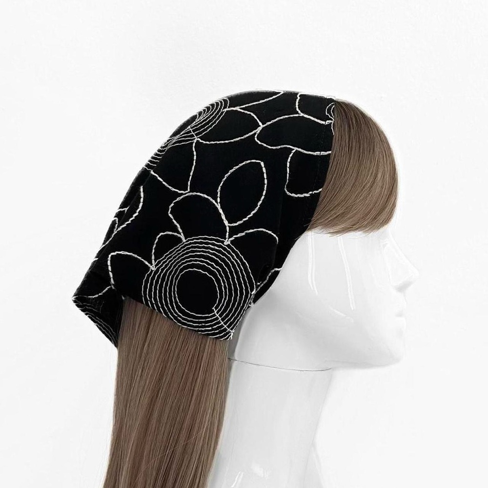 Black Abstract Swirl Hair Accessory